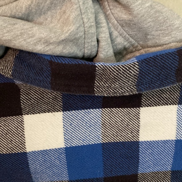 American Eagle flannel shirt with removable hood, men’s size medium - Picture 5 of 7